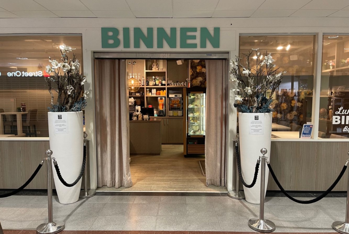 TER OVERNAME AANGEBODEN: Lunchroom Binnen By Denise – Winkelcentrum 23 te Etten-Leur