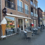 Lunchroom - Koffie en IJssalon - Un Momento - Markt 56 - Oudenbosch- Horecamakelaardij Knook & Verbaas