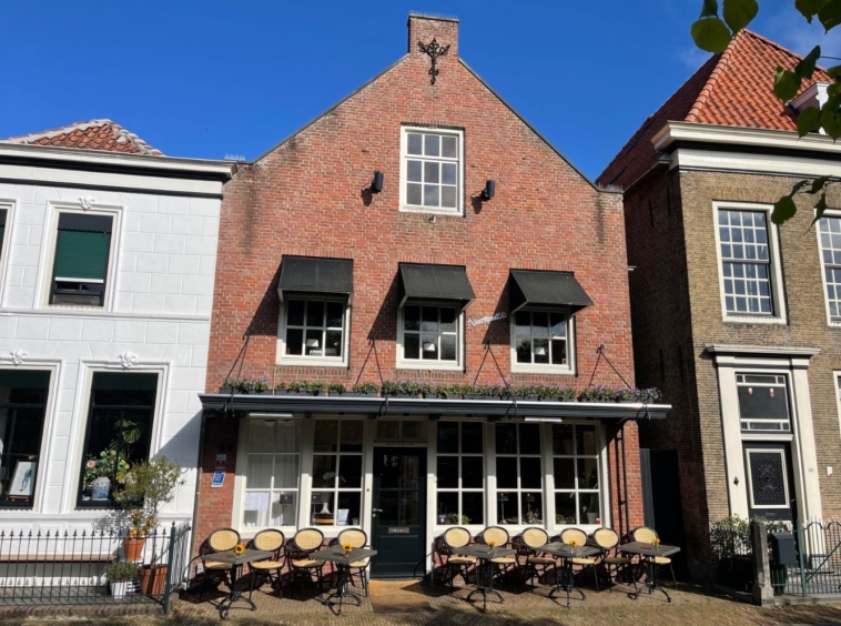 Registergoed - Horecaexploitatie - Frascati - Voorstraat 50 - Willemstad - Horecamakelaardij Knook & Verbaas