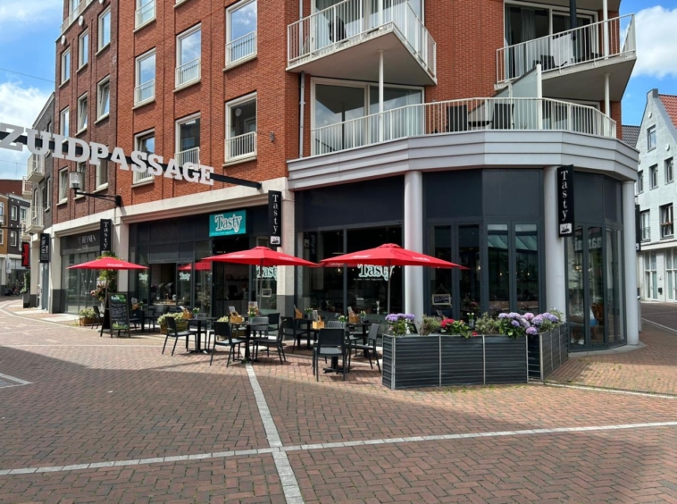 Petit Restaurant Tasty - Noordpassage 22-24 - Spijkenisse - Horecamakelaardij Knook & Verbaas