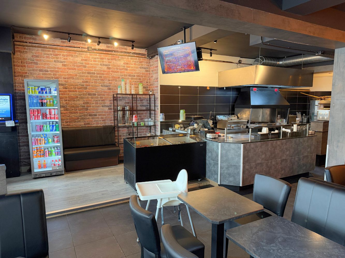 Cafetaria 't Dreefke - Kloosterdreef 86b - Eindhoven - Horecamakelaardij Knook & Verbaas