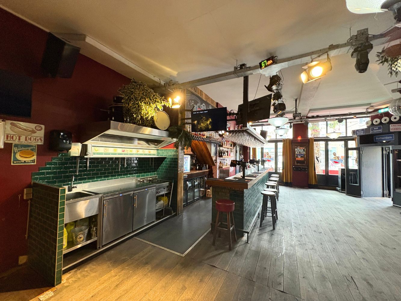 Karaoke Bar Fame – Nieuwe Binnenweg 99b – Rotterdam – Horecamakelaardij Knook en Verbaas – 6