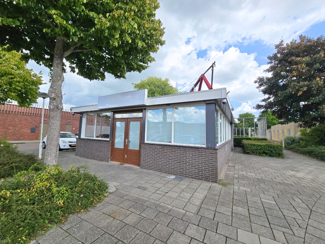 Vrijstaande Cafetaria te huur – winkelcentrum Noordhove – Zoetermeer – 1