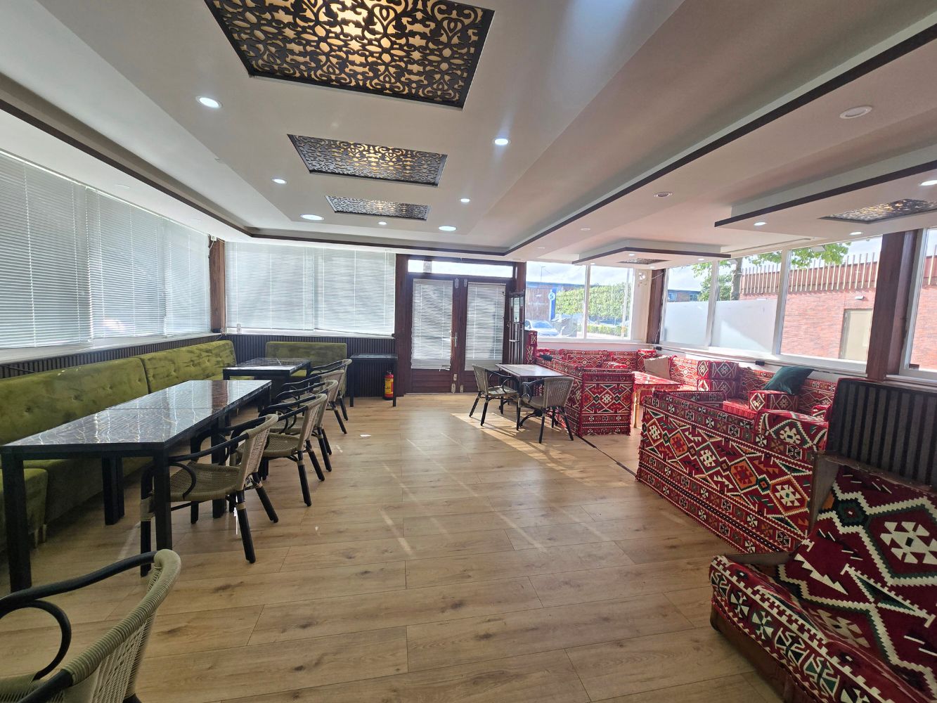 Vrijstaande Cafetaria te huur – winkelcentrum Noordhove – Zoetermeer – 10