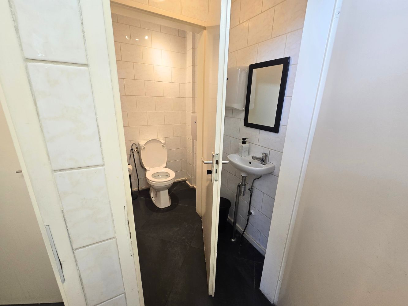 Vrijstaande Cafetaria te huur – winkelcentrum Noordhove – Zoetermeer – 11