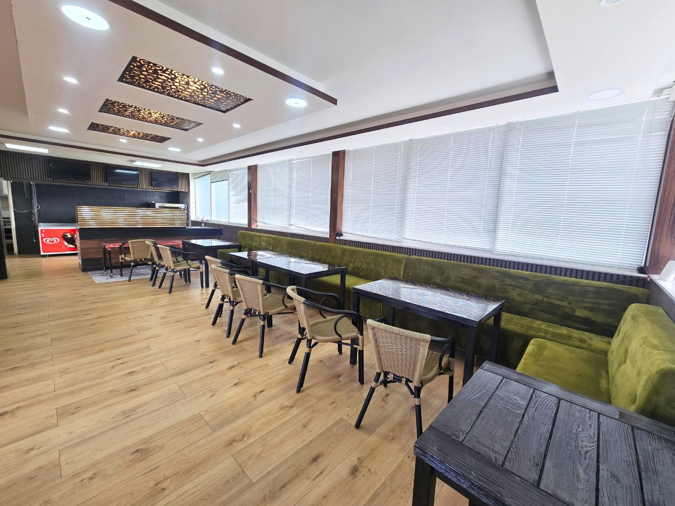 Vrijstaande Cafetaria te huur – winkelcentrum Noordhove – Zoetermeer – 5