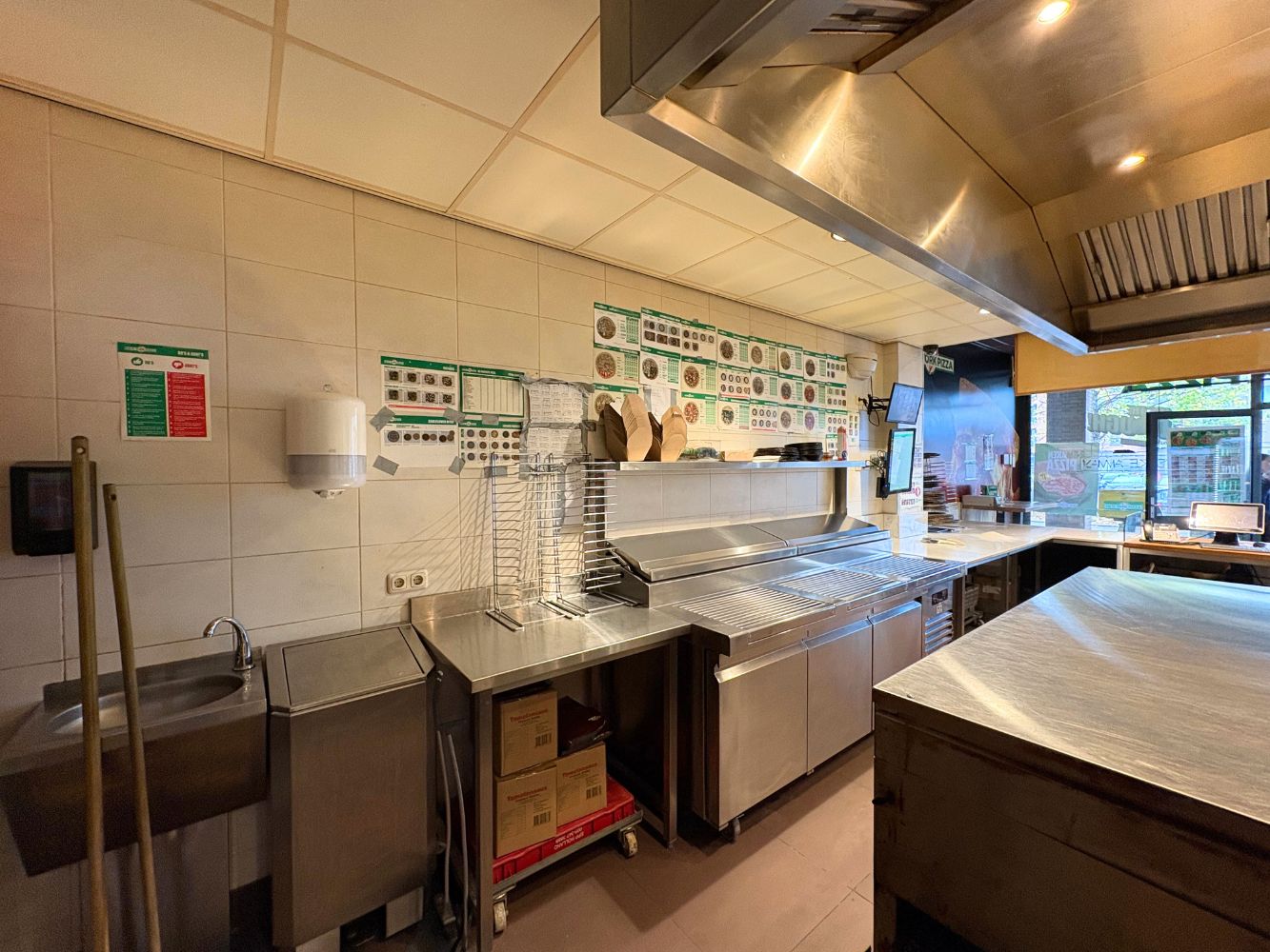 New York Pizza – Vierwiekenplein 23 – Oud-Beijerland – Horecamakelaardij Knook en Verbaas – 6