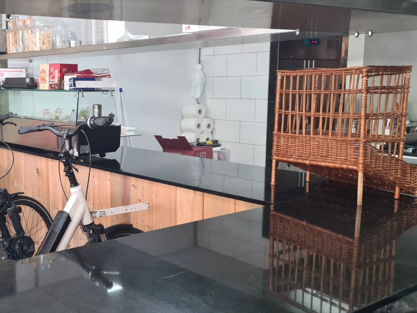 Pizza Dall’Amico – Brederolaan 4 – Waddinxveen – Horecamakelaardij Knook en Verbaas – 6