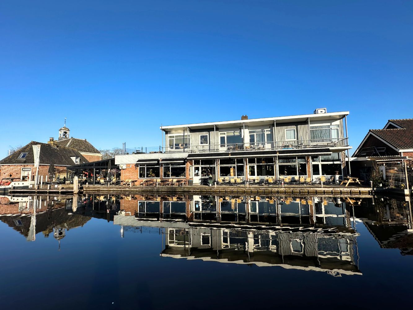 Brasserie De Kromme Does – Vissersweg 1-3 en 5 – Hoogmade – Rotterdam – Horecamakelaardij Knook en Verbaas – 1