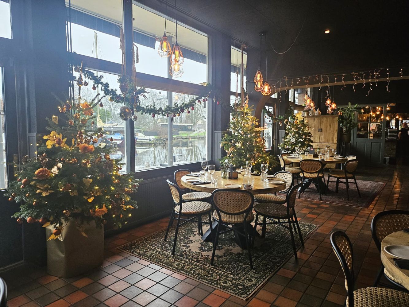 Brasserie De Kromme Does – Vissersweg 1-3 en 5 – Hoogmade – Rotterdam – Horecamakelaardij Knook en Verbaas – 19