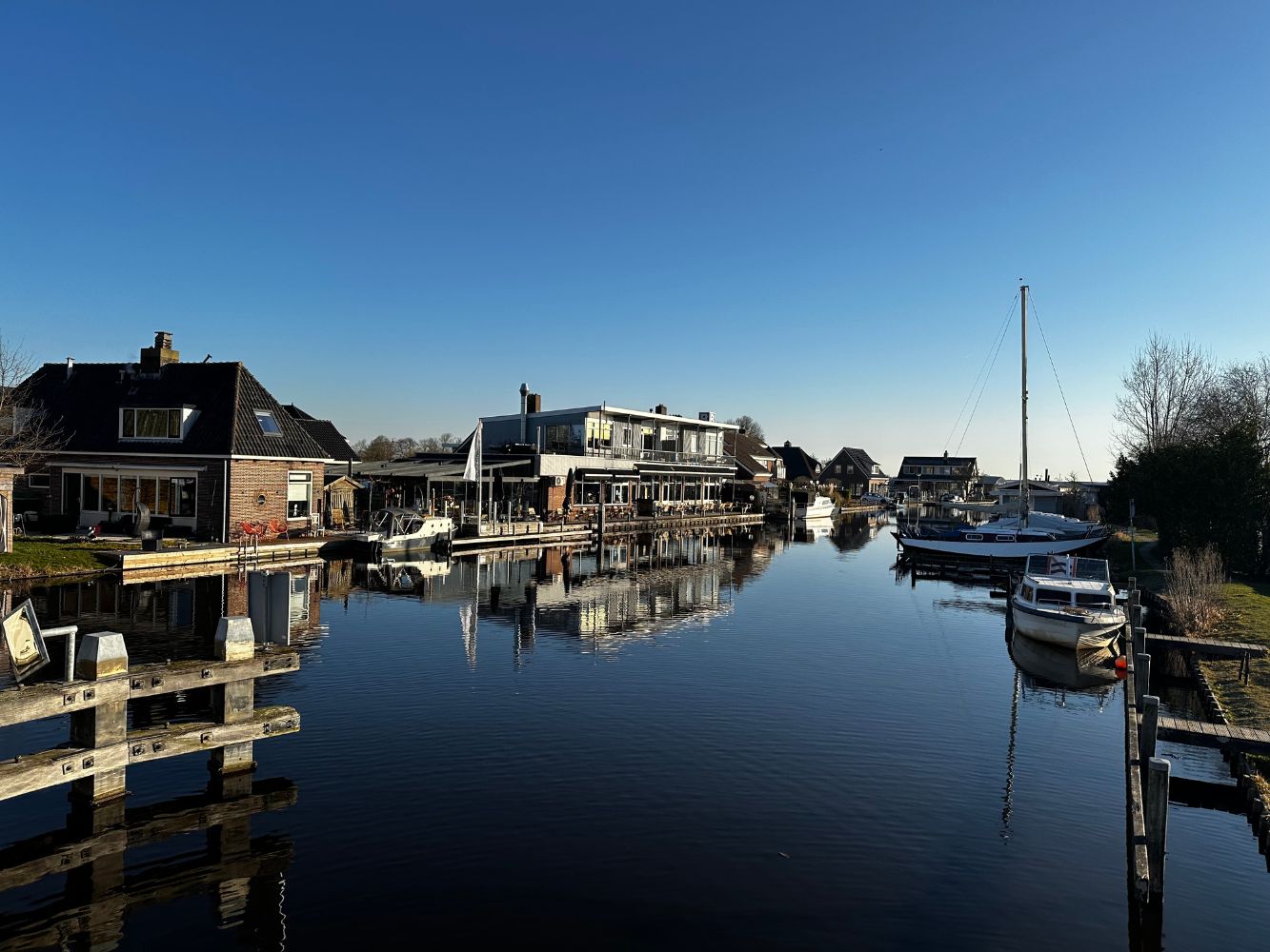 Brasserie De Kromme Does - Vissersweg 1-3 en 5 - Hoogmade - Rotterdam - Horecamakelaardij Knook & Verbaas