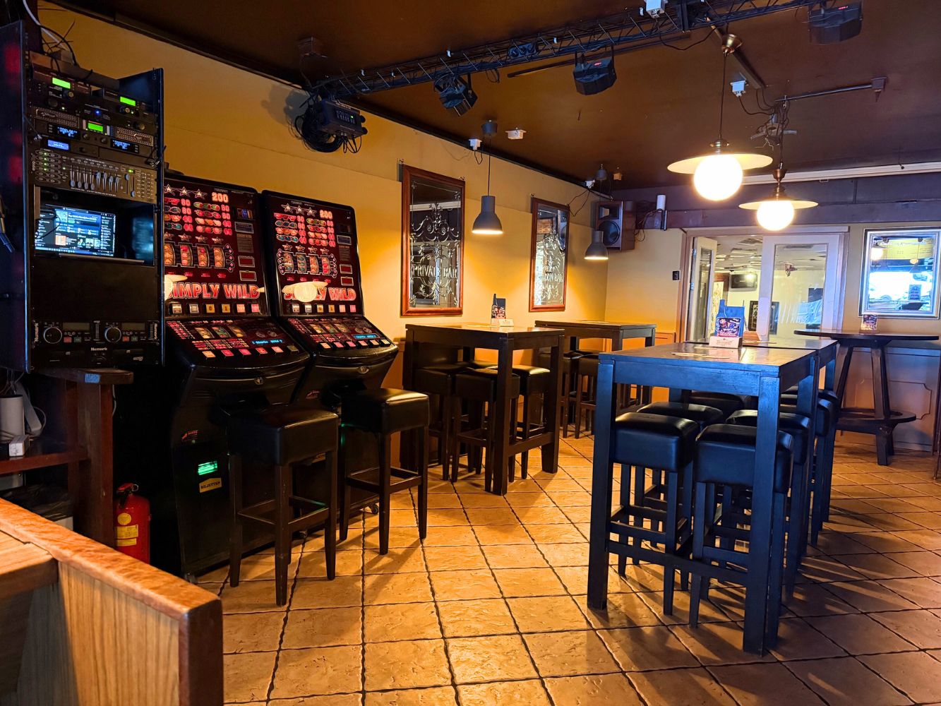 Café De Postbank – Schieweg 88a – Rotterdam – Horecamakelaardij Knook en Verbaas – 2