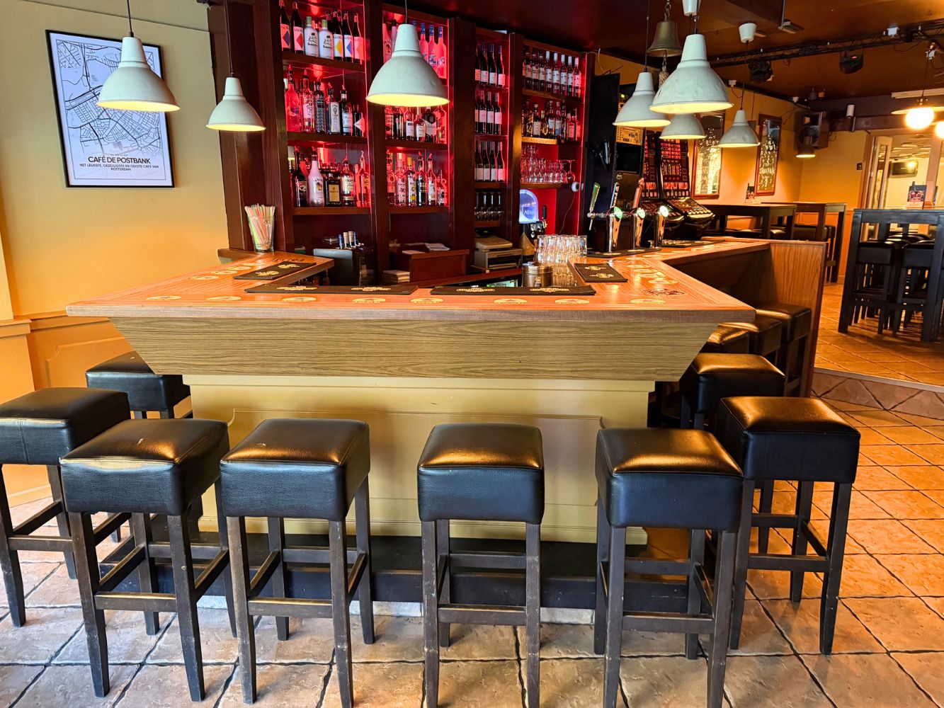 Café De Postbank – Schieweg 88a – Rotterdam – Horecamakelaardij Knook en Verbaas – 4