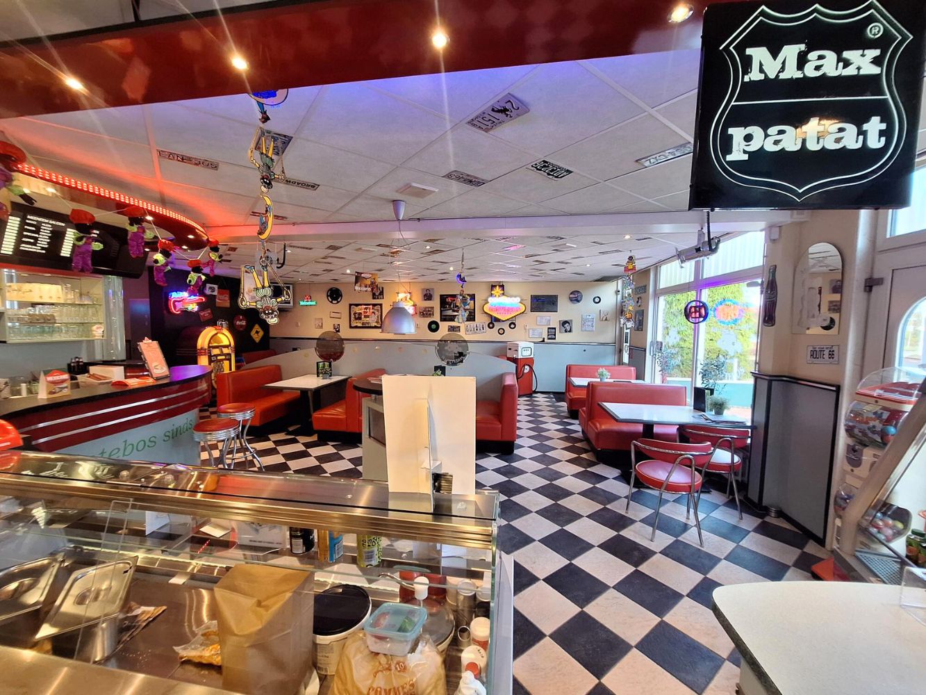 Lunchroom Cafetaria Maintebos – Sint Vitusholt 135 – Winschoten – Horecamakelaardij Knook en Verbaas – 5