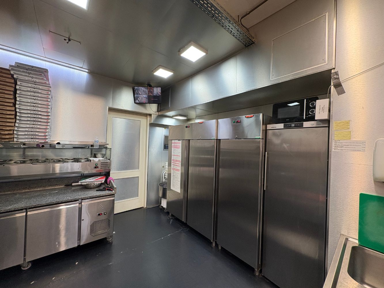 Pizza – Bergse Dorpsstraat 33a – Rotterdam – Horecamakelaardij Knook en Verbaas-10