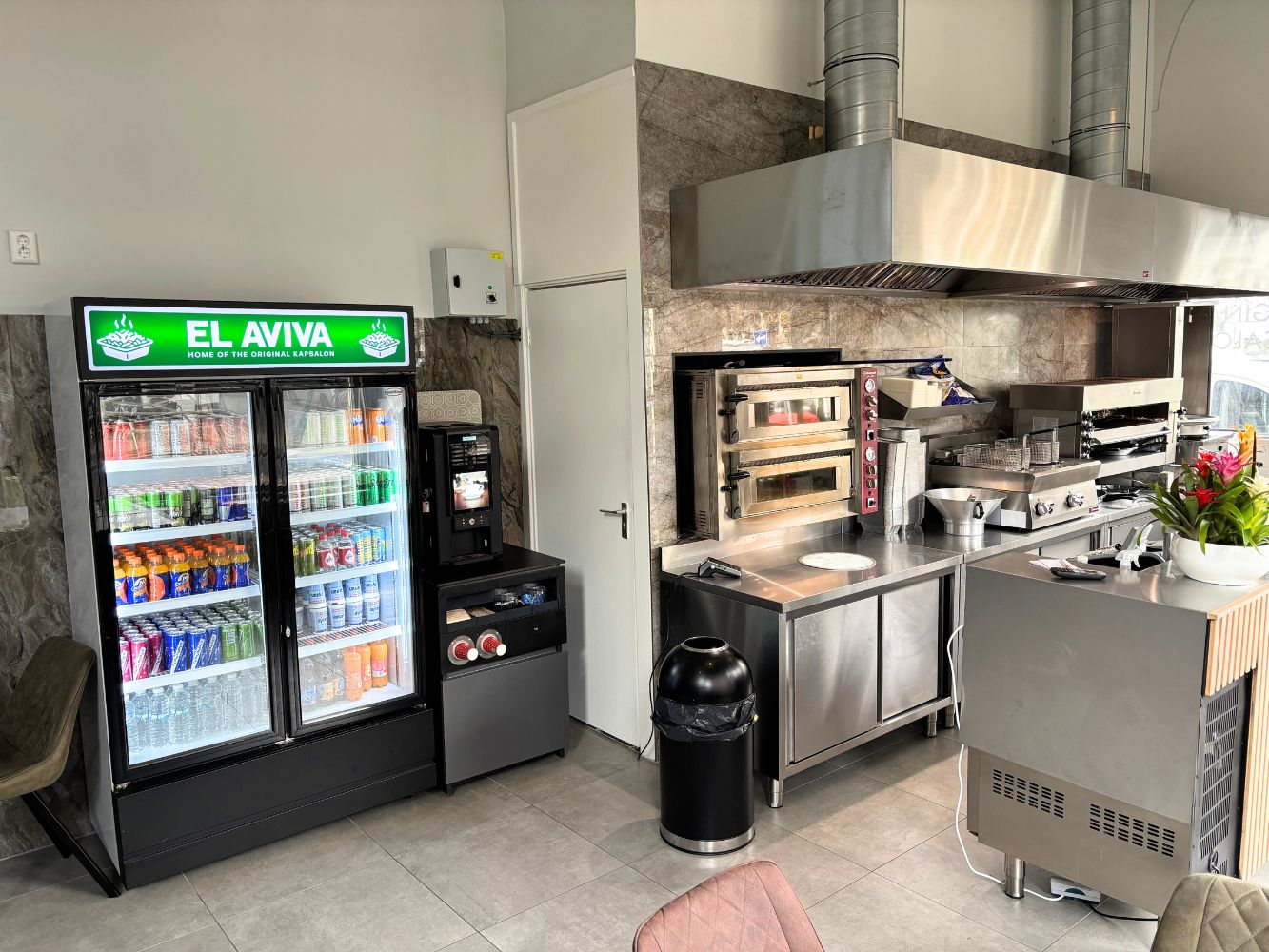 Shoarma El Aviva – Schiedamseweg 22 – Rotterdam – Horecamakelaardij Knook en Verbaas – 4