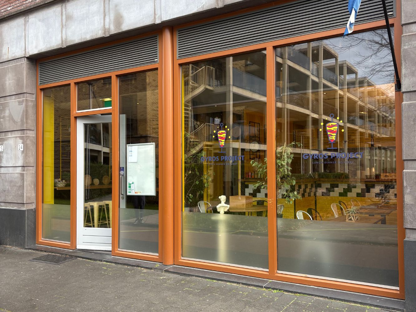 Souvlaki - Gyros Express - Jan Steenstraat 24 - Ridderkerk - Horecamakelaardij Knook & Verbaas