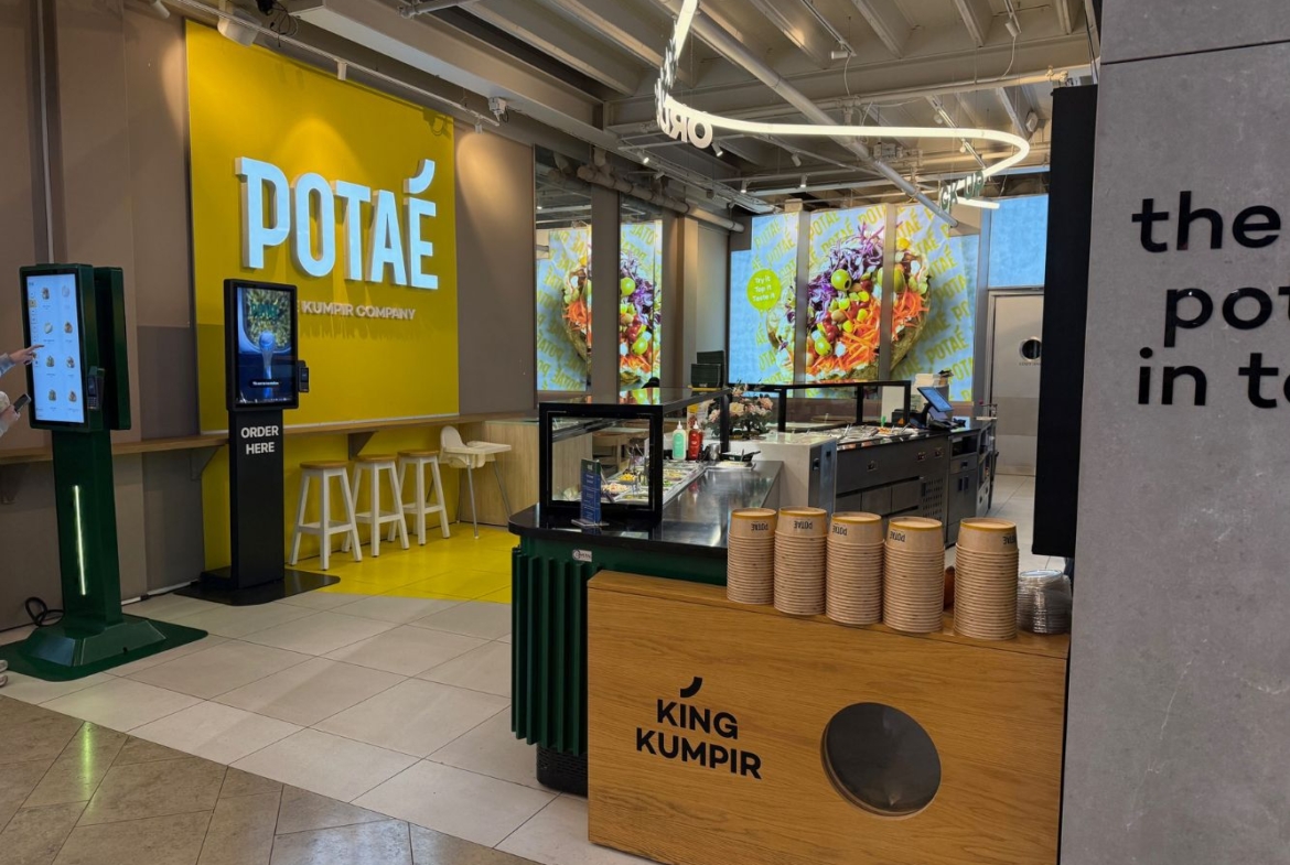 Ter overname aangeboden: Horecalocatie “Potae Rotterdam” in het zeer drukke Winkelcentrum Alexandrium, Poolsterstraat 44 te Rotterdam