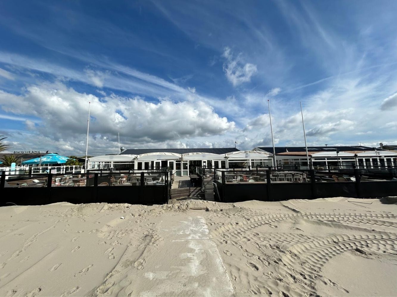 Beachclub Zeekant 51 Hoek van Holland Horecamakelaardij Knook en Verbaas web