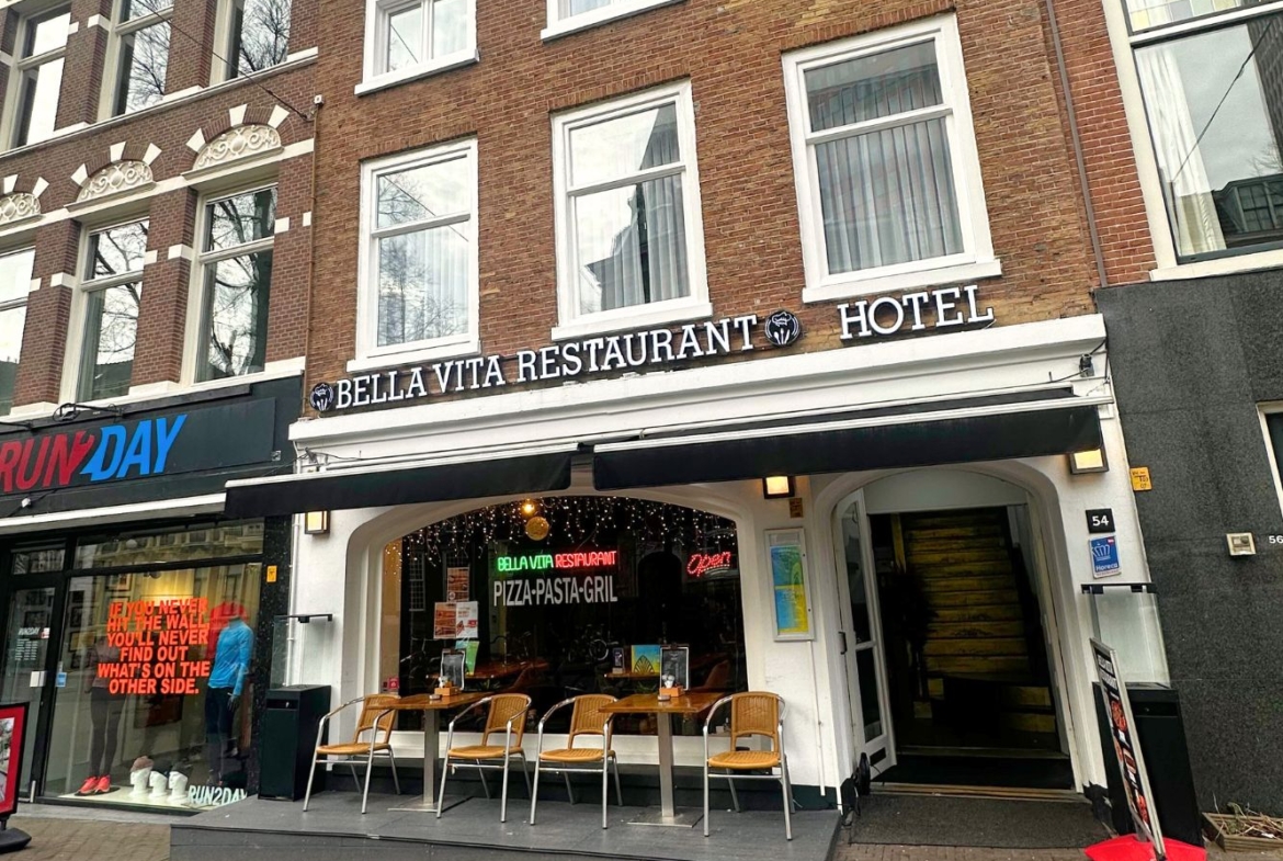 Bella Vita Hotel en Restaurant aan de Herengracht in Den Haag ter overname