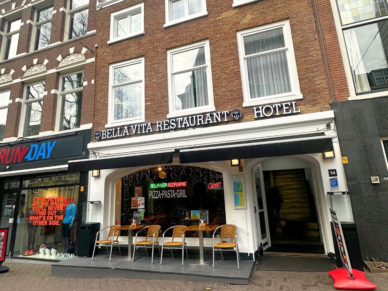 Bella Vita Hotel en Restaurant - Herengracht 54 - Den Haag - Horecamakelaardij Knook & Verbaas