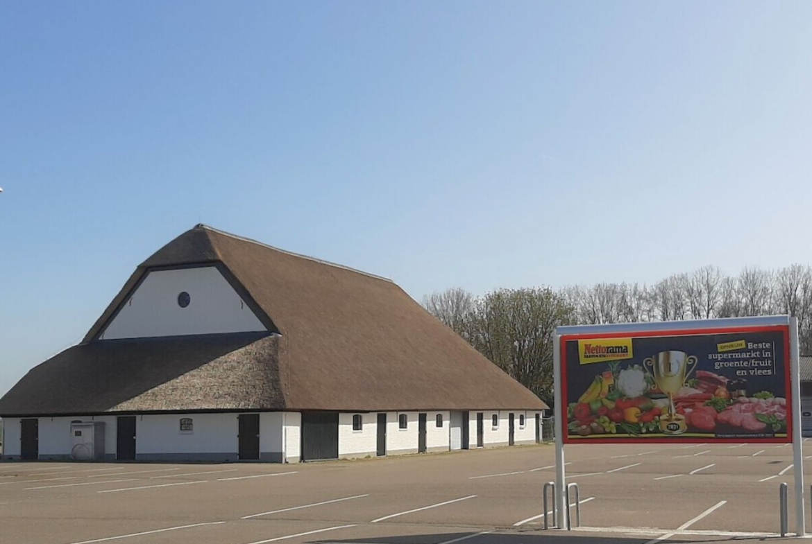 Meer dan 800 m² horecaruimte in monumentale boerderij De Witte Boerderij – Gorzenweg 1, Heinenoord