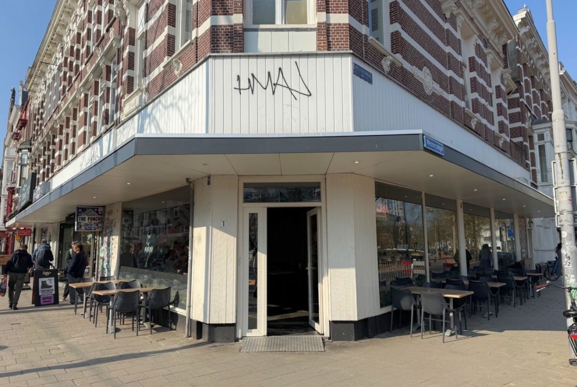 TER OVERNAME AANGEBODEN: Visrestaurant Puerto Marina – vergunningsvrije hoeklocatie gevestigd in hartje Rotterdam aan de Nieuwe Binnenweg 1 te Rotterdam