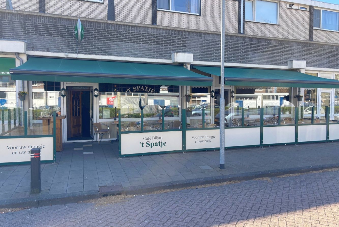 Te Koop: ’t Spatje Zwijndrecht – Café Biljart Partycentrum inclusief onroerend goed en woning