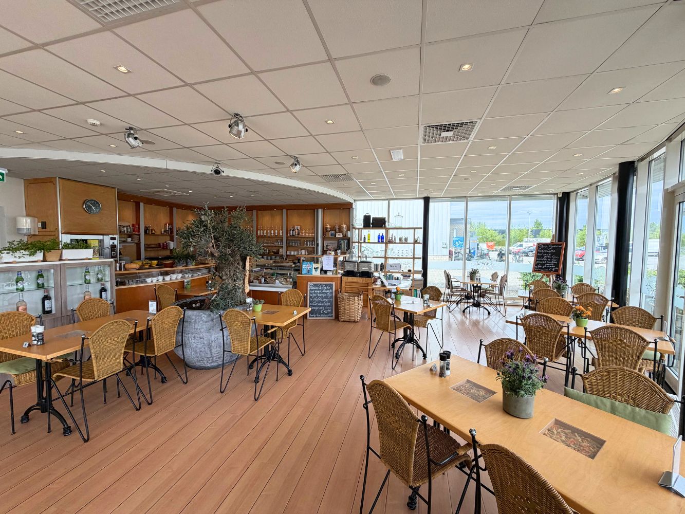 Lunchroom Del Italia – Oud-Beijerland – Horecamakelaardij Knook en Verbaas – 10