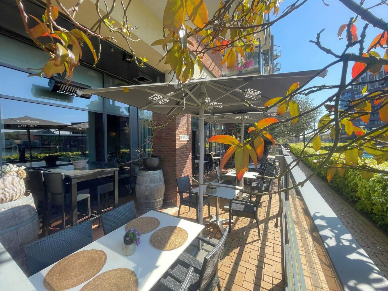 Restaurant The Roots - Havenhoofd 31 - Barendrecht - Horecamakelaardij Knook & Verbaas