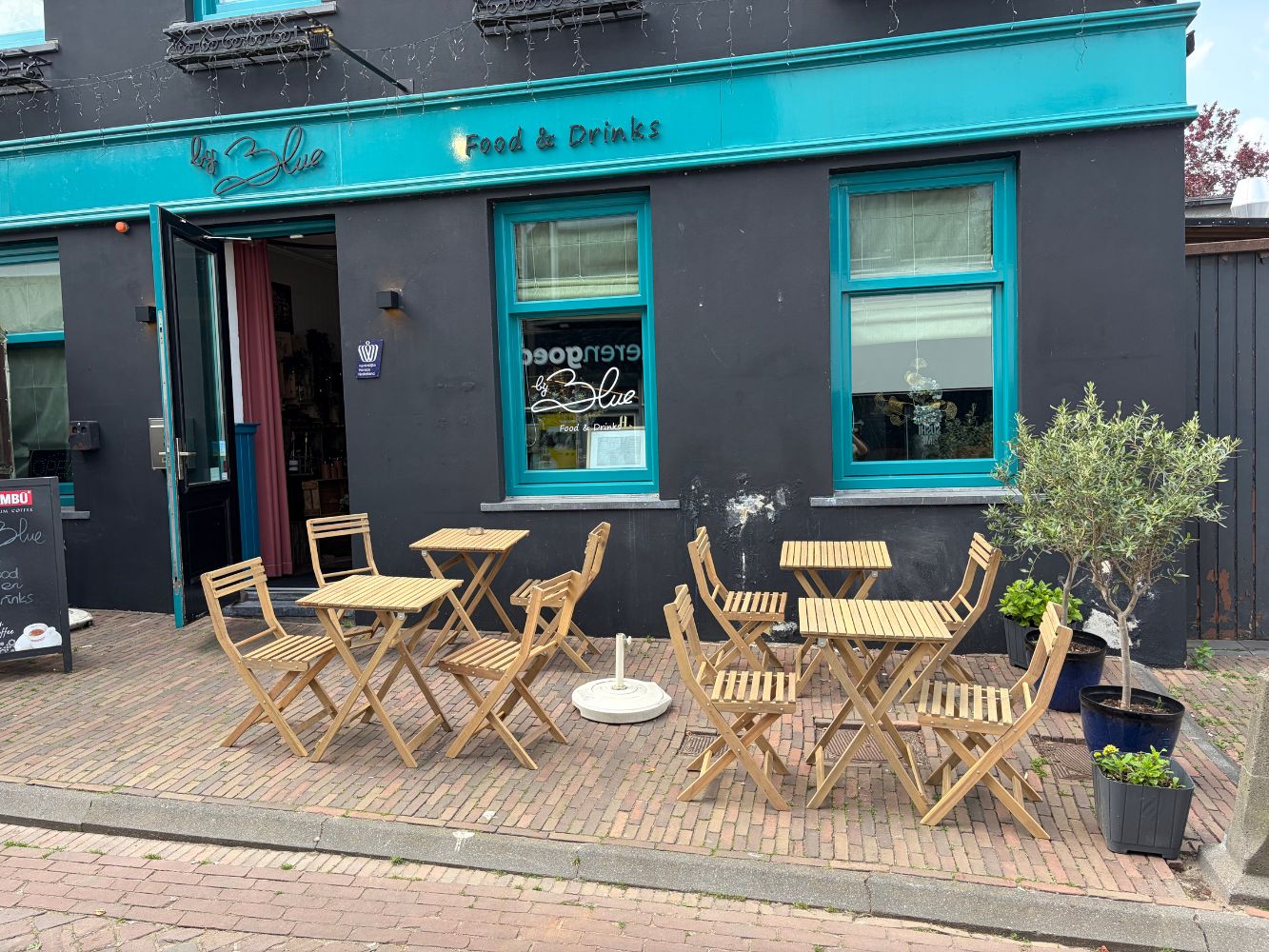 H20260079 – AANGEBODEN TER OVERNAME Restaurant Bij Blue Food & Drinks – Burgemeester Roosstraat 3 – Lekkerkerk – 1