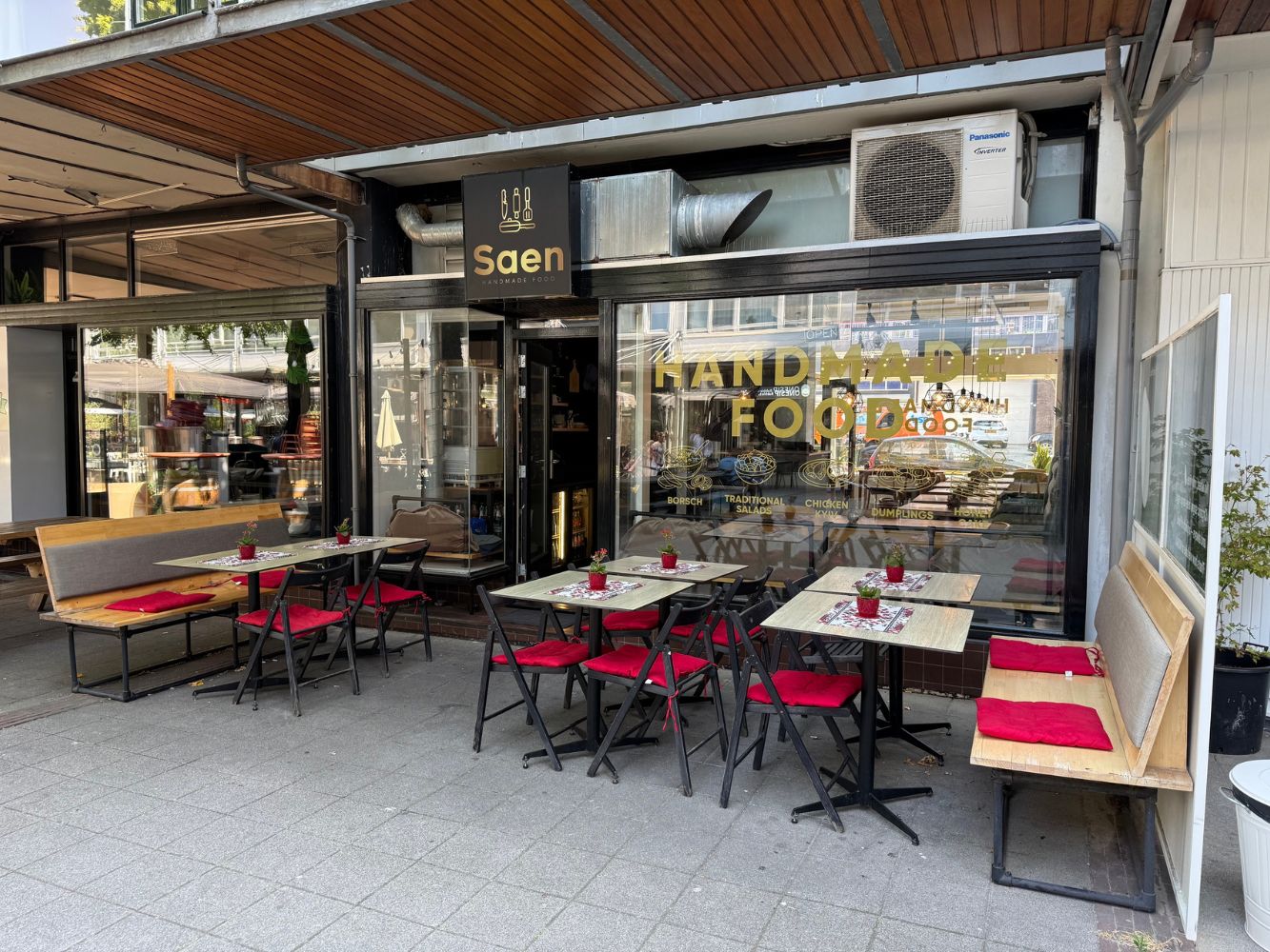 Restaurant Saen Food – Pannekoekstraat 97a – Rotterdam – Horecamakelaardij Knook en Verbaas – 2