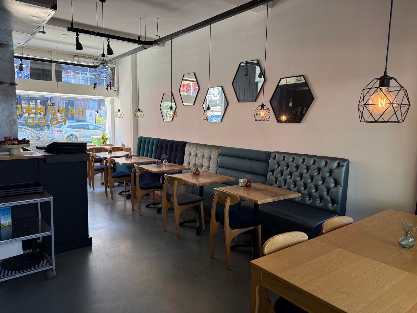 Restaurant Saen Food – Pannekoekstraat 97a – Rotterdam – Horecamakelaardij Knook en Verbaas – 3