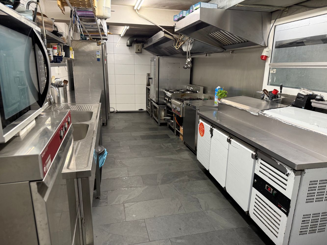 Restaurant Saen Food – Pannekoekstraat 97a – Rotterdam – Horecamakelaardij Knook en Verbaas – 9