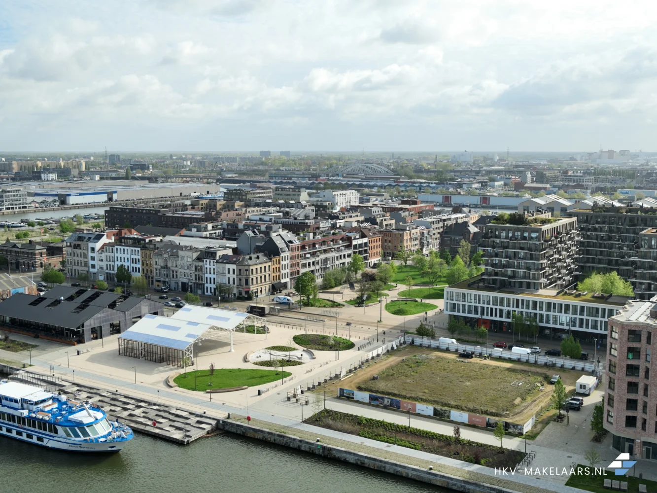 OFF-MARKET | Short-stay appartementencomplex te Antwerpen - HKV Makelaars - 01